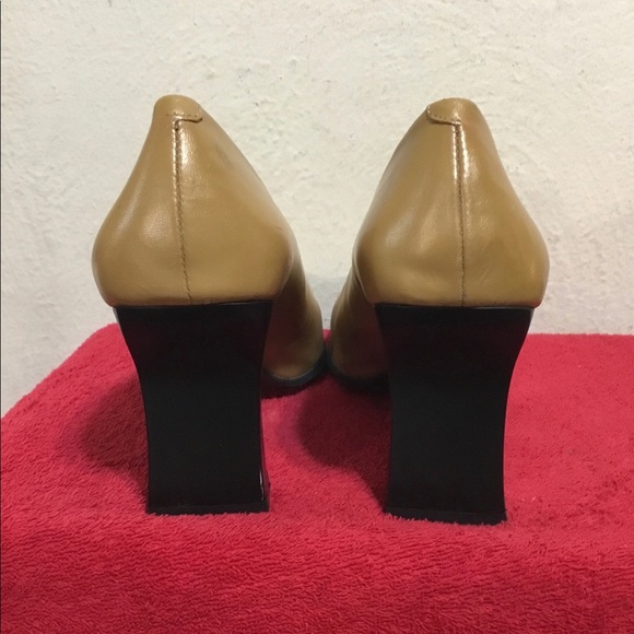 Nine West 9M tan Leather Square Toe High Heel Pump - Picture 2 of 8